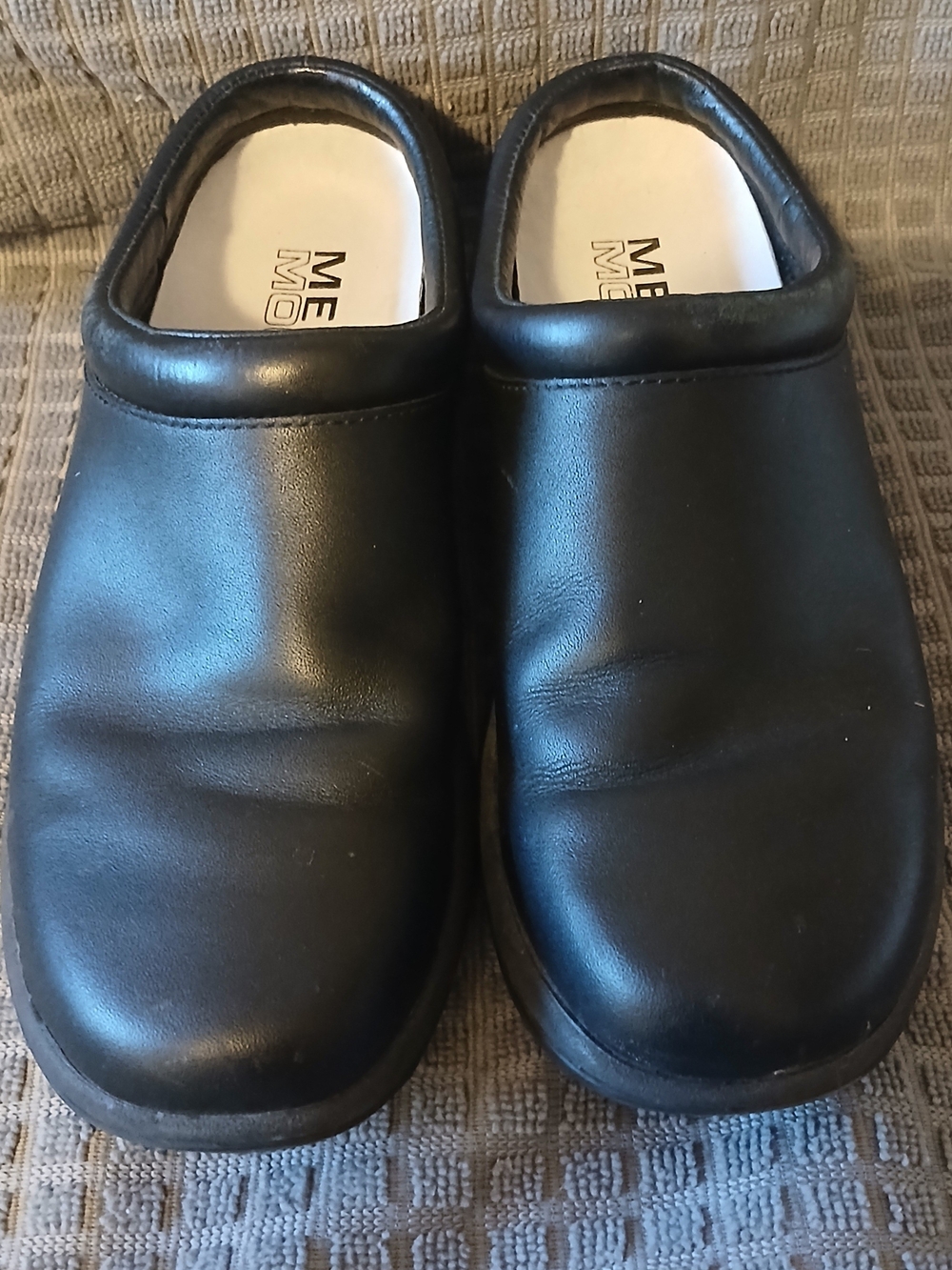 Merrell Encore Nova Womens 7 Black Leather Slip-on Mule Clog